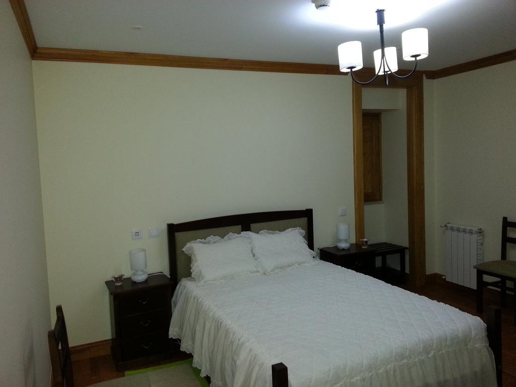Maison d'hôtes Quinta Da Cardal à Vila Verde  Chambre photo
