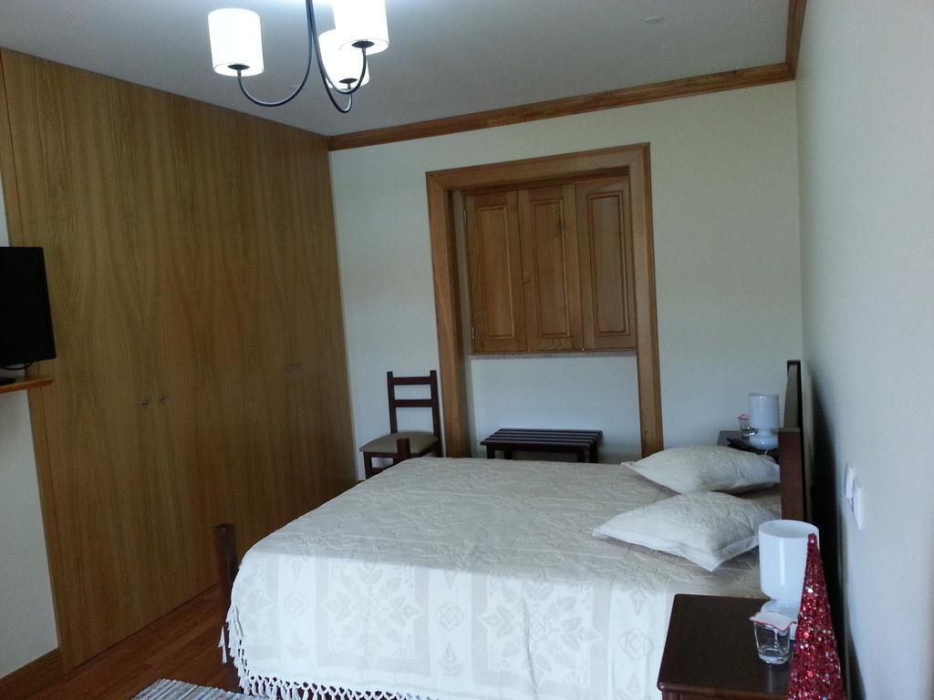 Maison d'hôtes Quinta Da Cardal à Vila Verde  Chambre photo